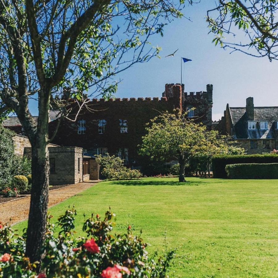 Sneaton Castle Hotel Whitby Exterior foto